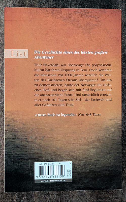 Kon-Tiki : ein Floß treibt über den Pazifik