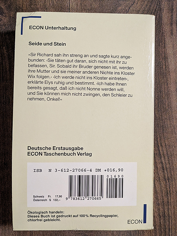 Seide und Stein