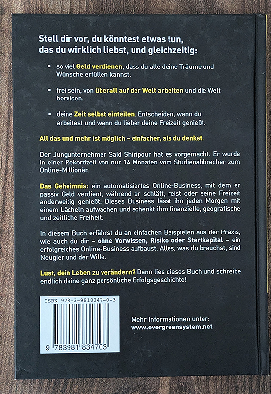 Das perfekte Online Business: Vom Studienabbrecher zum Millionär in 14 Monaten